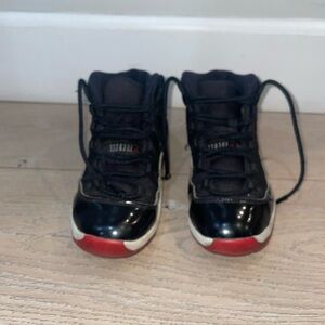 Jordan Kids Black and Red Sneakers